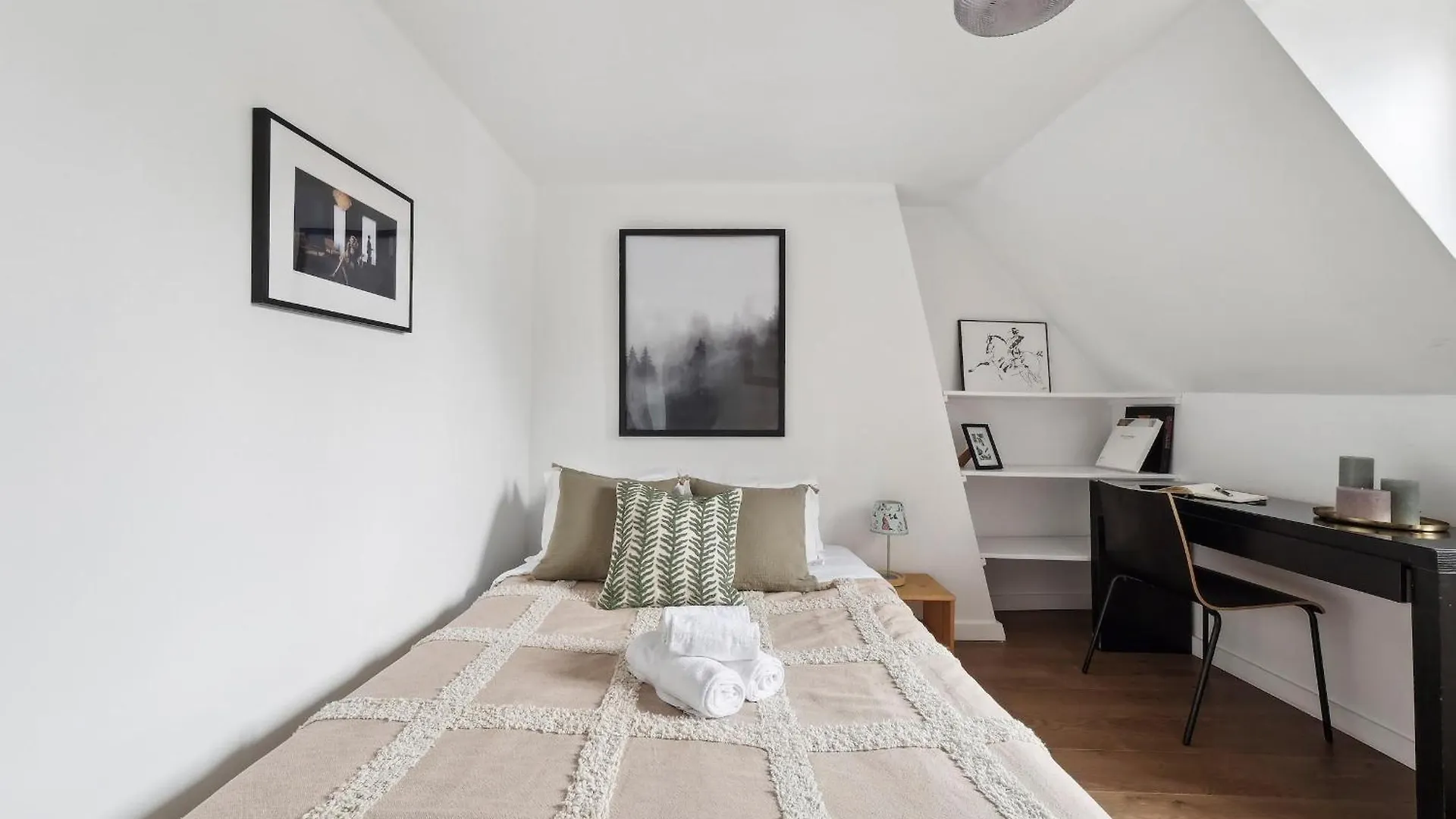 Quarter 2Br Charm Apartment Paris